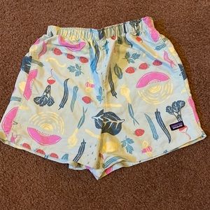 Patagonia veggie shorts